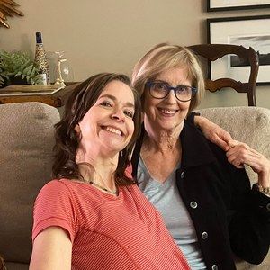 Meet your Posher, Julie